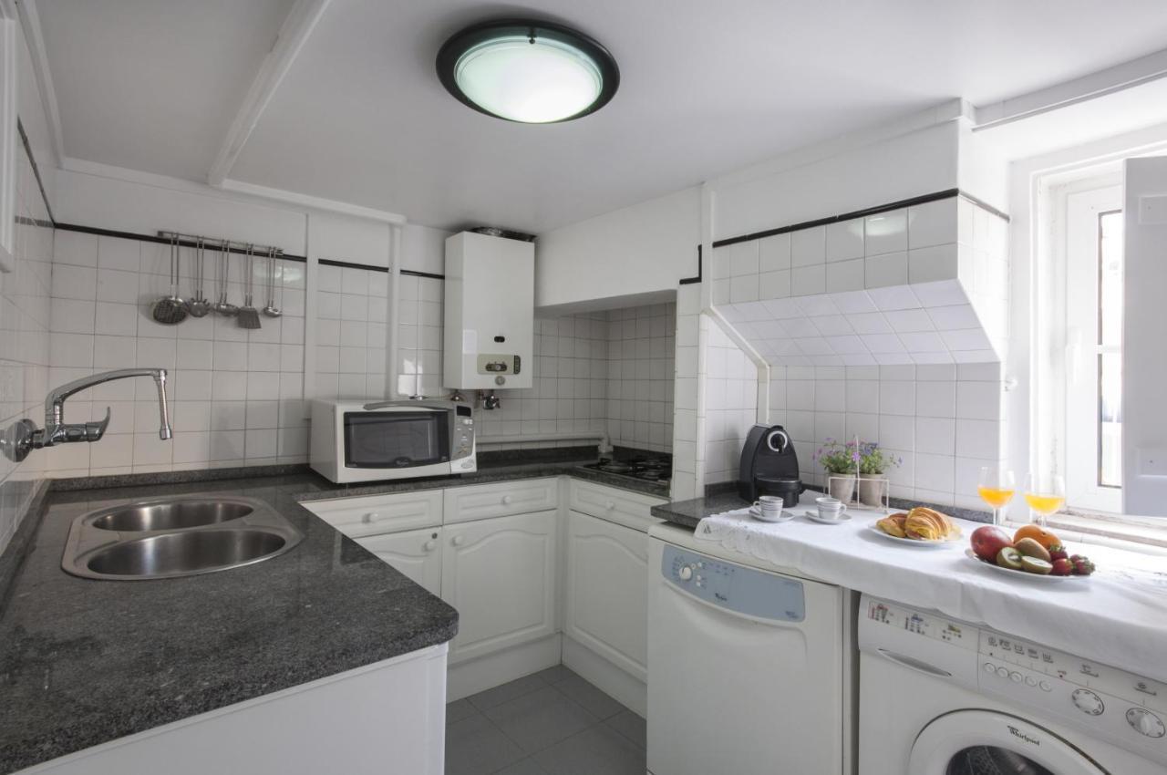 Апартаменты Chic Urban Retreat At Downtown With Balcony & Views Лиссабон Экстерьер фото
