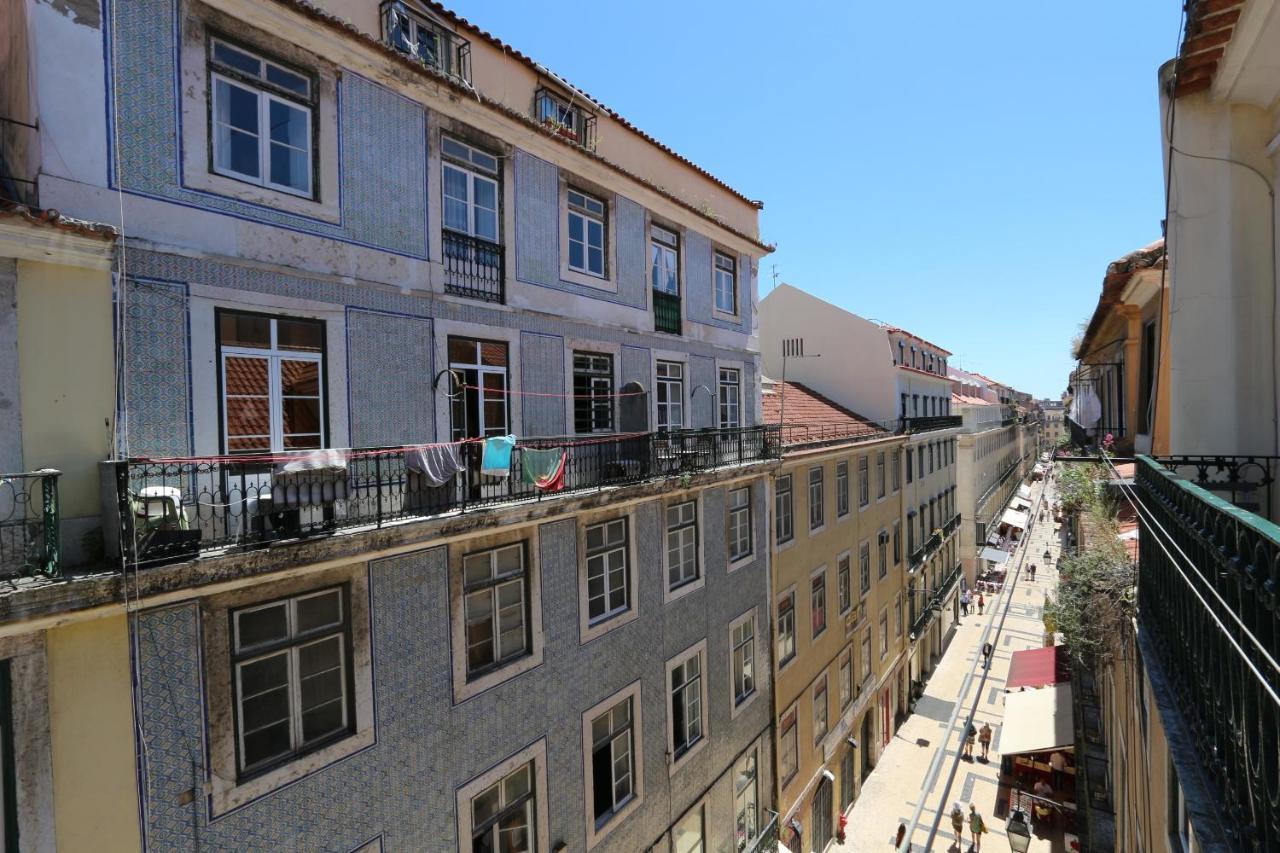 Апартаменты Chic Urban Retreat At Downtown With Balcony & Views Лиссабон Экстерьер фото